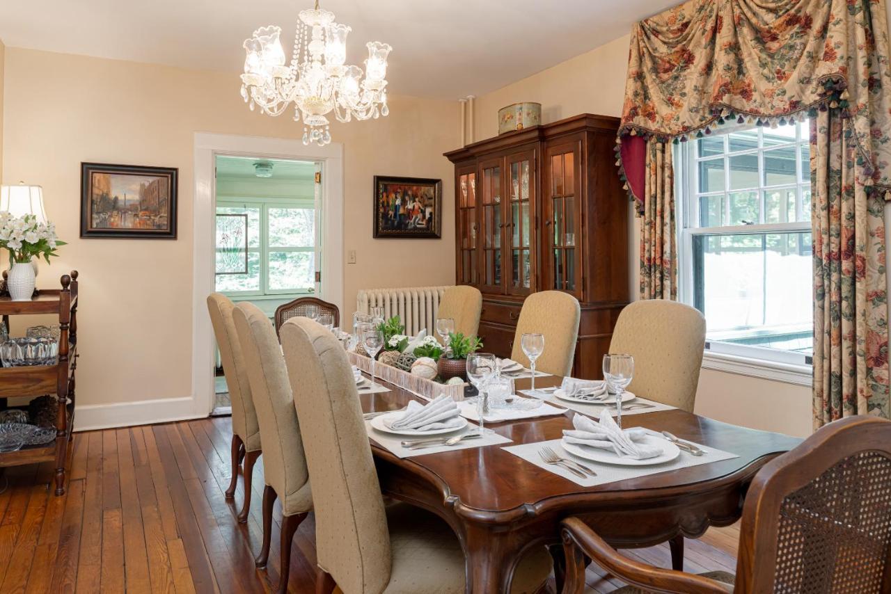 Pinecrest Bed & Breakfast Asheville Exterior photo