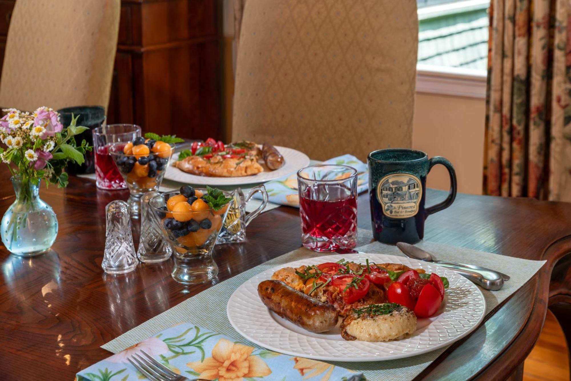 Pinecrest Bed & Breakfast Asheville Exterior photo